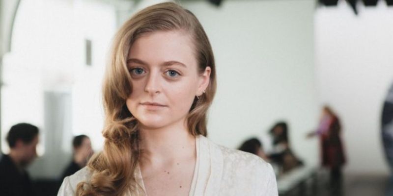 Who is Anna Baryshnikov? 7 Facts About the Daughter of Mikhail Baryshnikov and Lisa Rinehart and The Star of Dickinson
